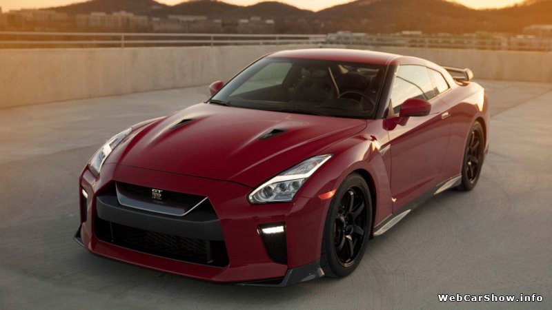 2017 Nissan GT-R Track Edition